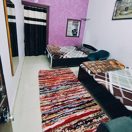 Kalpeshwar Homestay 우자인 외부 사진