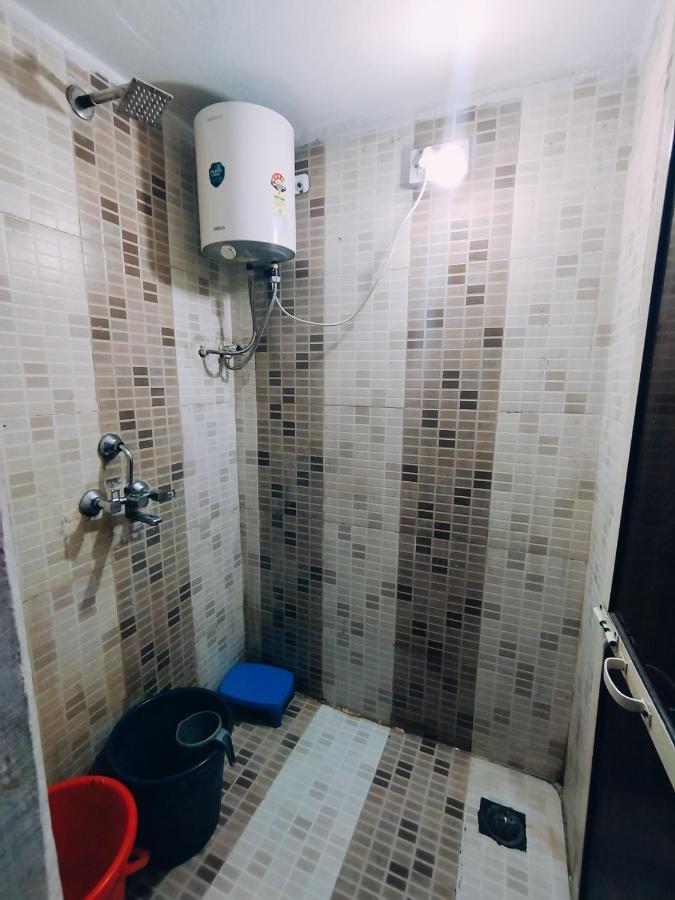 Kalpeshwar Homestay 우자인 외부 사진