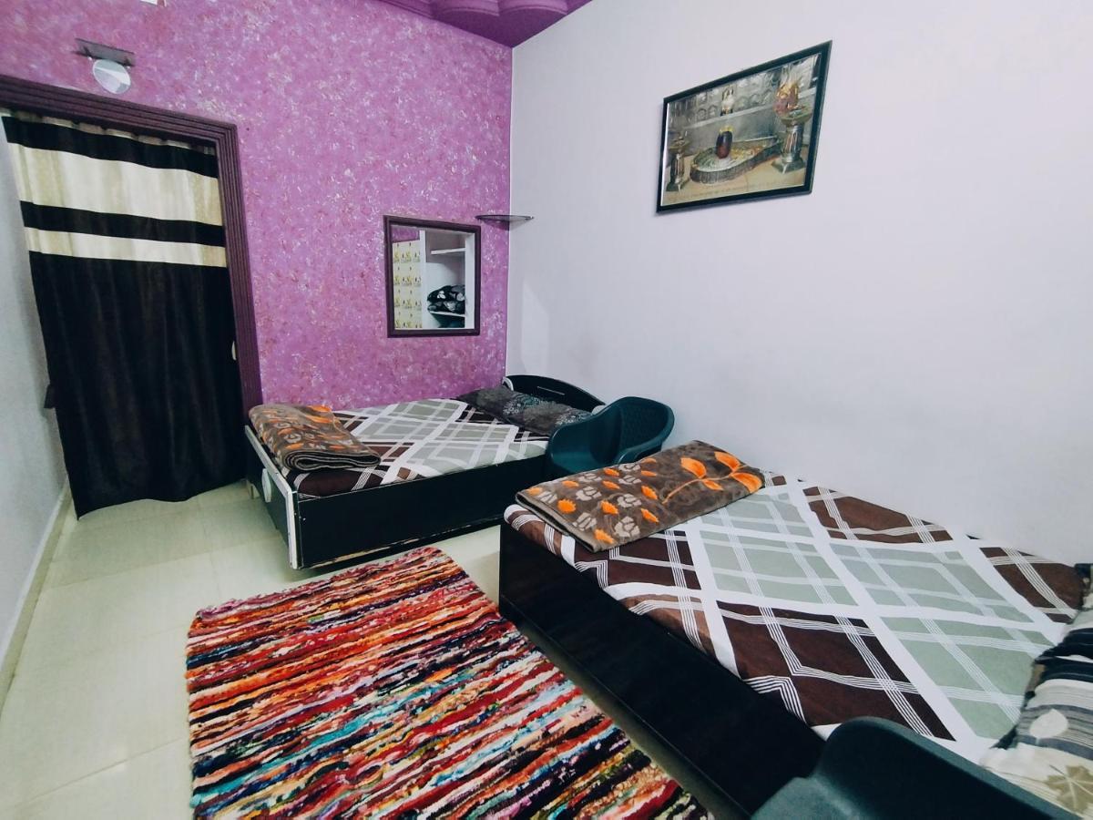 Kalpeshwar Homestay 우자인 외부 사진