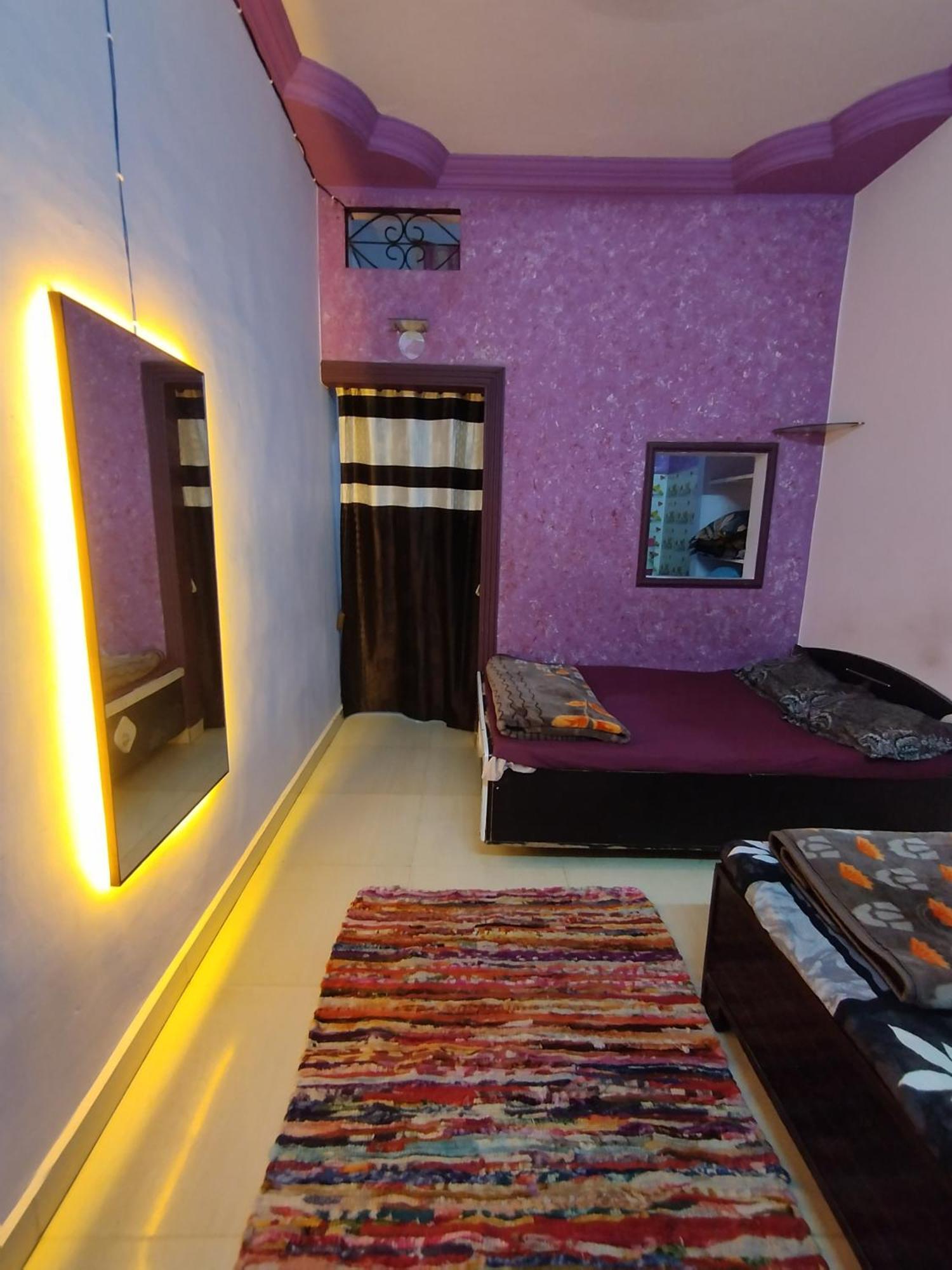 Kalpeshwar Homestay 우자인 객실 사진