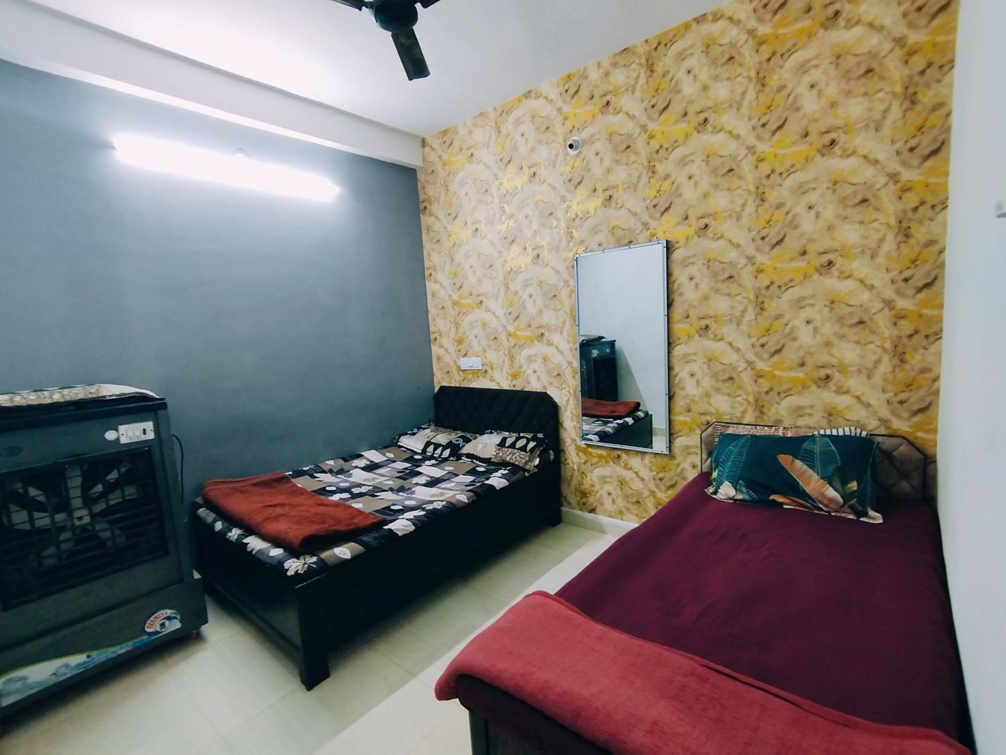 Kalpeshwar Homestay 우자인 객실 사진